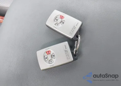 2006 Toyota Avalon Limited z USA, uszkodzony, nr VIN 4T1BK36B16U134171